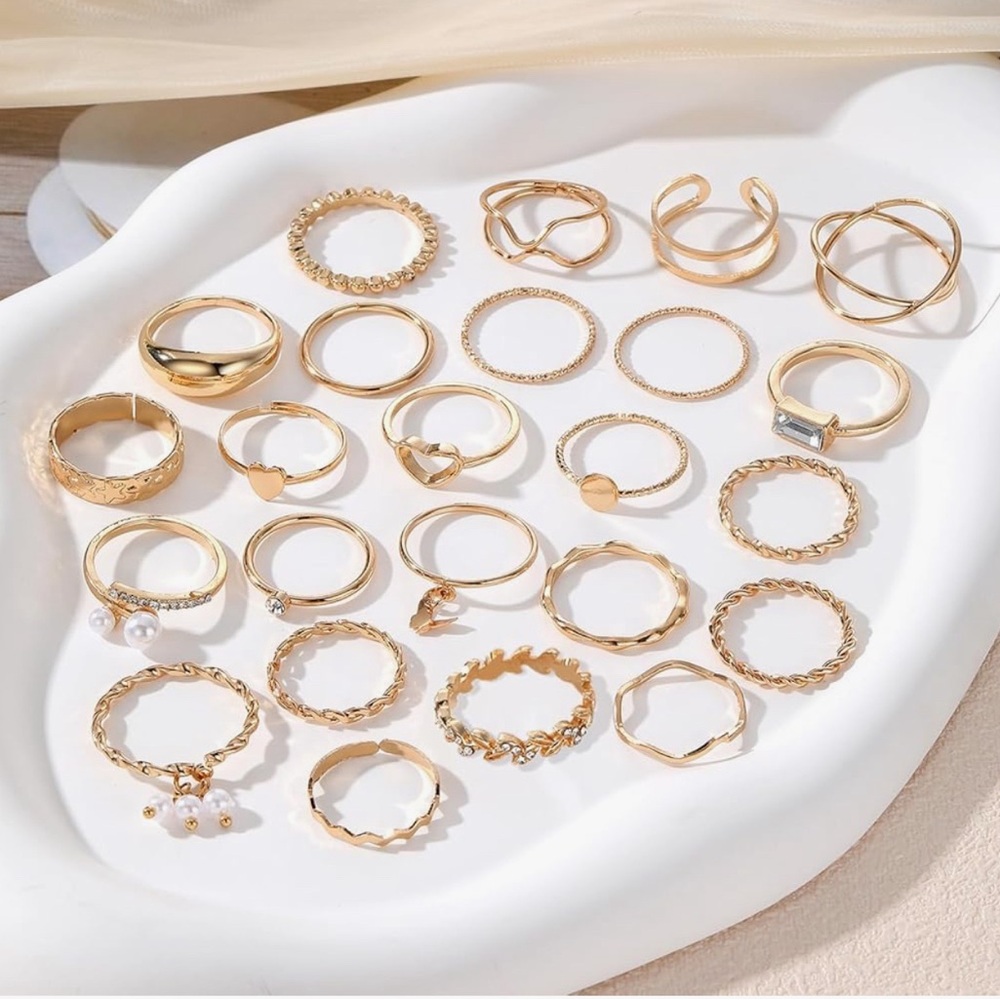 OFFER!!!!10 dollars each ring, or 200 for 24 pcs